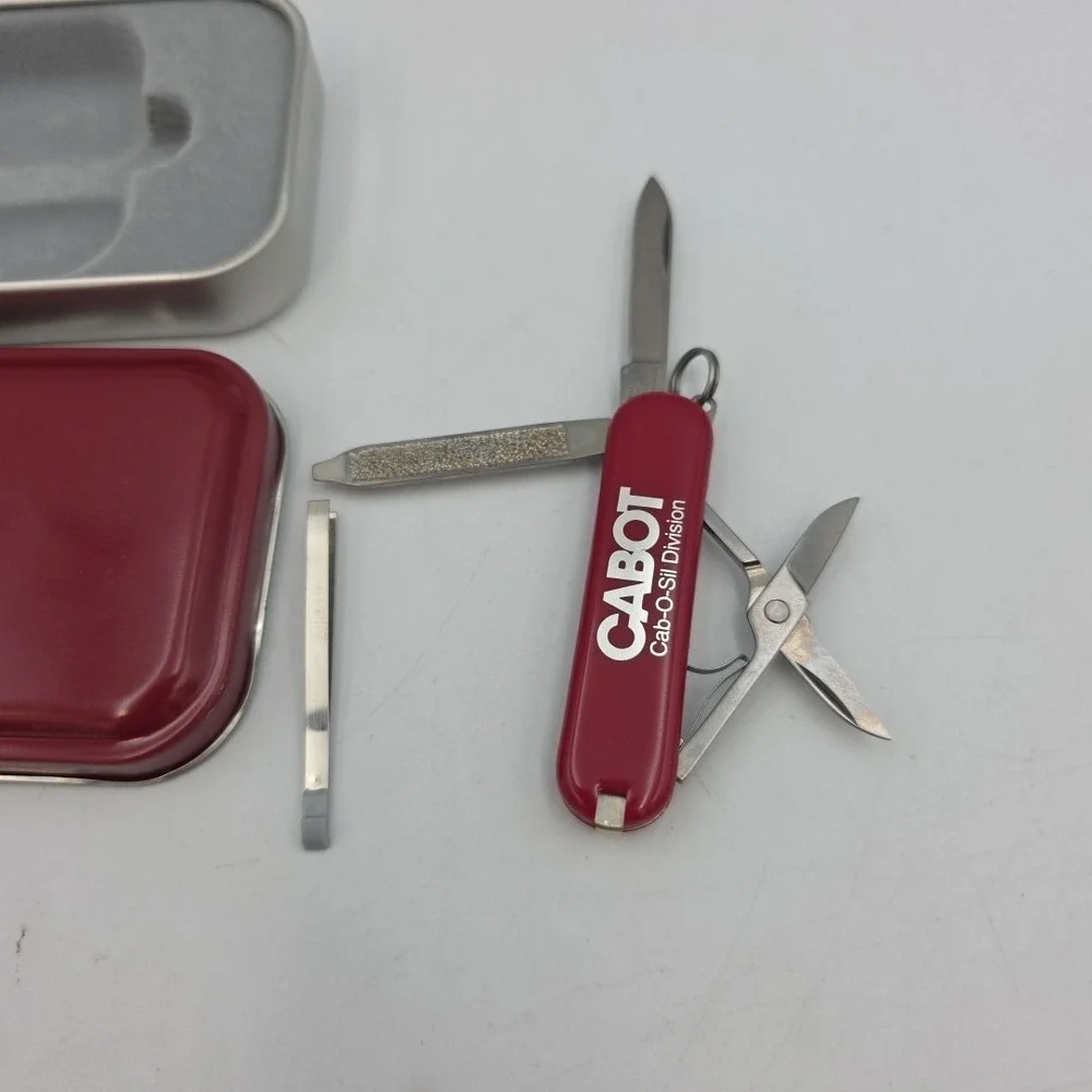 Victorinox Officer Suisse Swiss Army Knife Multi Tool CABOT Red New In Box